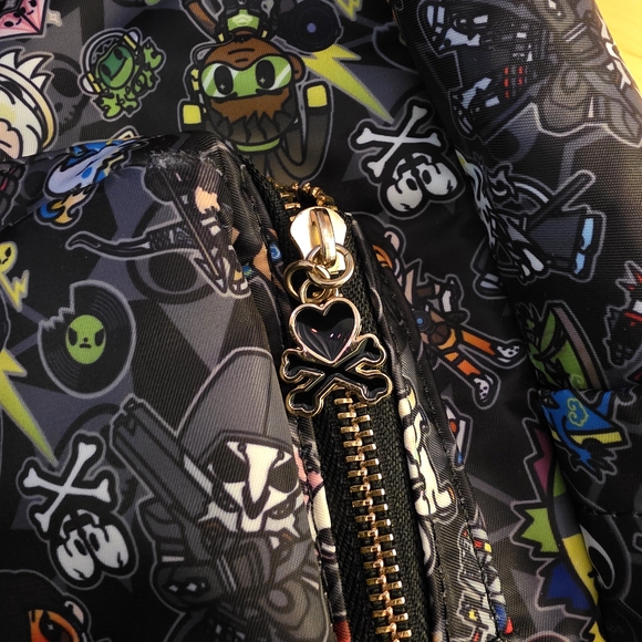 Tokidoki x Overwatch Backpack - Picture 4 of 9